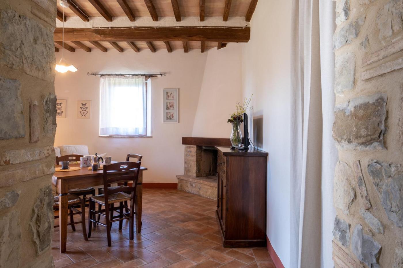 Podere Montale Il Borgo Seggiano Eksteriør billede